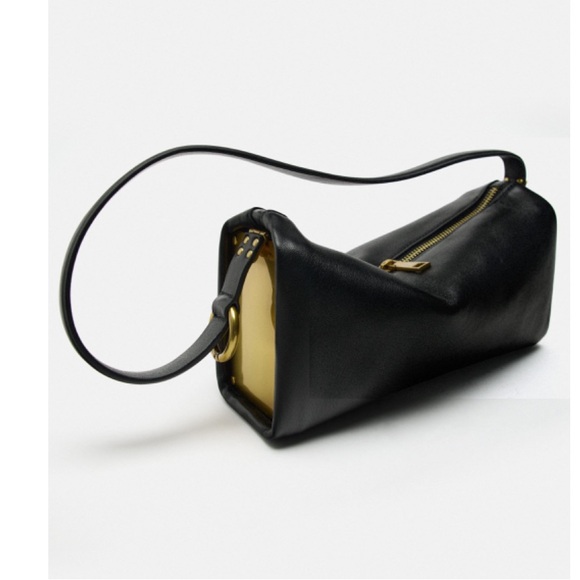 METAL PLATE LEATHER SHOULDER BAG ECRU COLOR - Picture 6 of 13